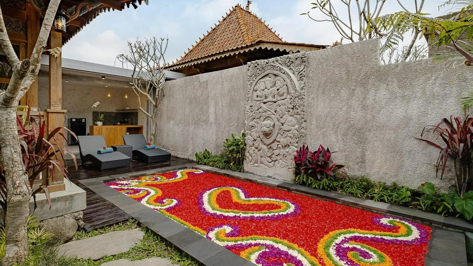 Uddhara Ubud Villa