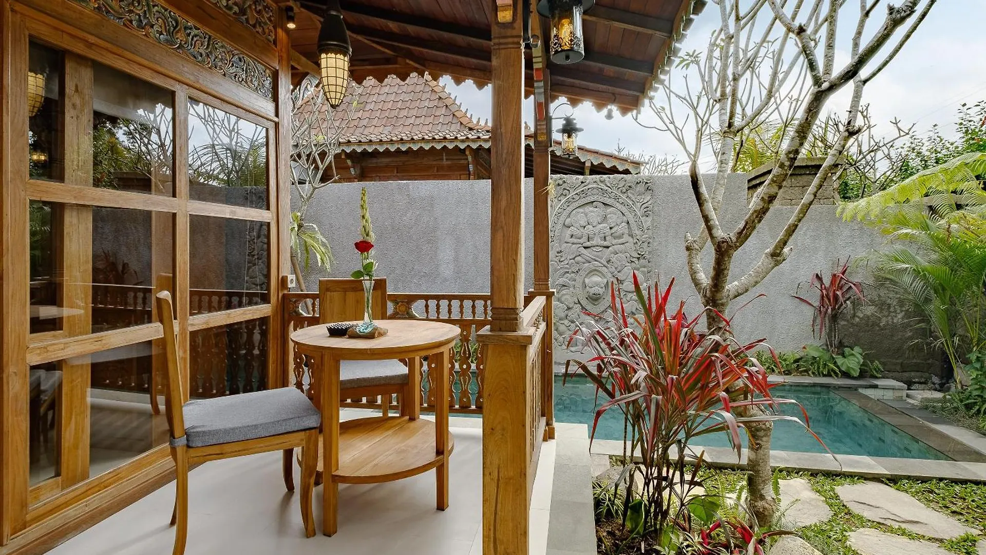 Uddhara Ubud Villa