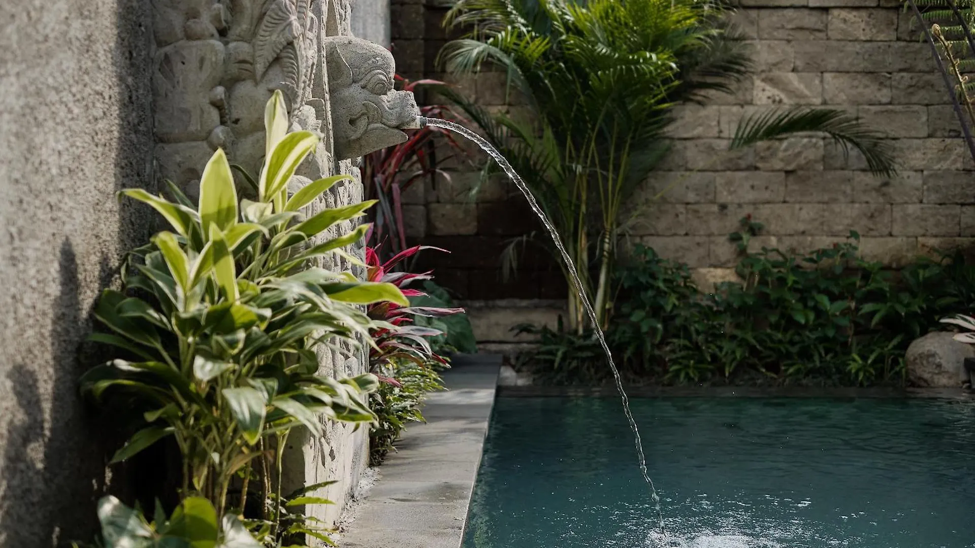 Uddhara Ubud Villa