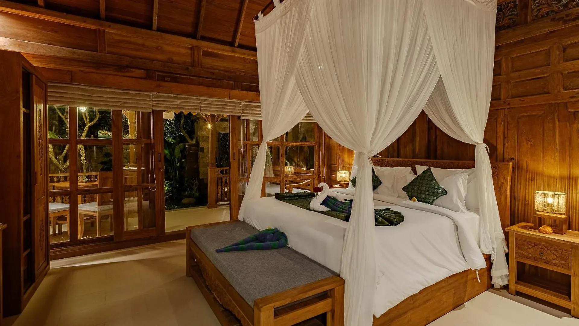 Uddhara Ubud Villa 0*, Ubud (Bali)